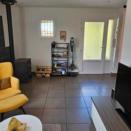 Appartement Dans Notre Maison Domessin Eksteriør bilde