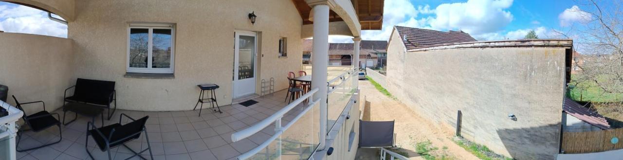 Appartement Dans Notre Maison Domessin Eksteriør bilde