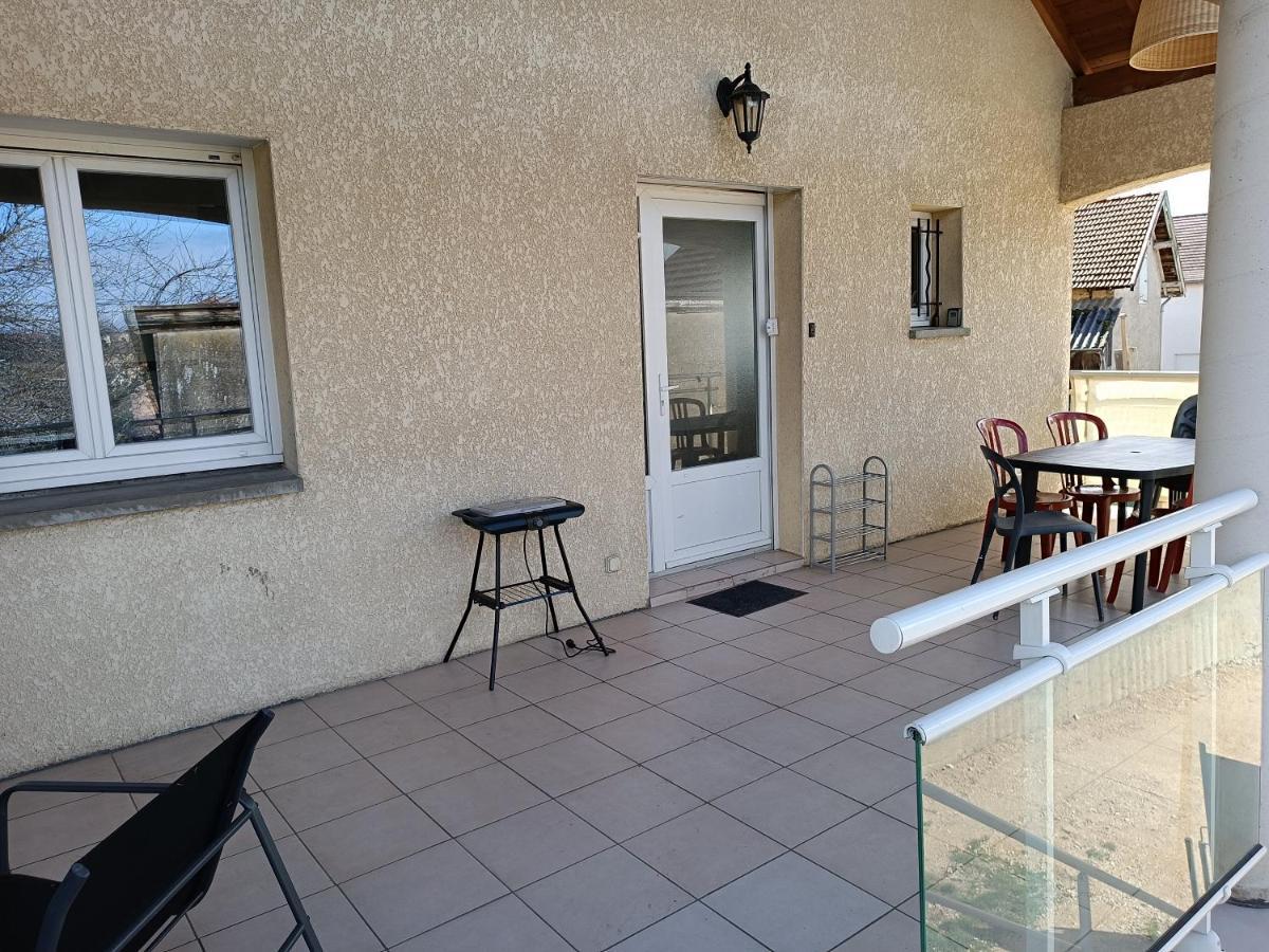 Appartement Dans Notre Maison Domessin Eksteriør bilde