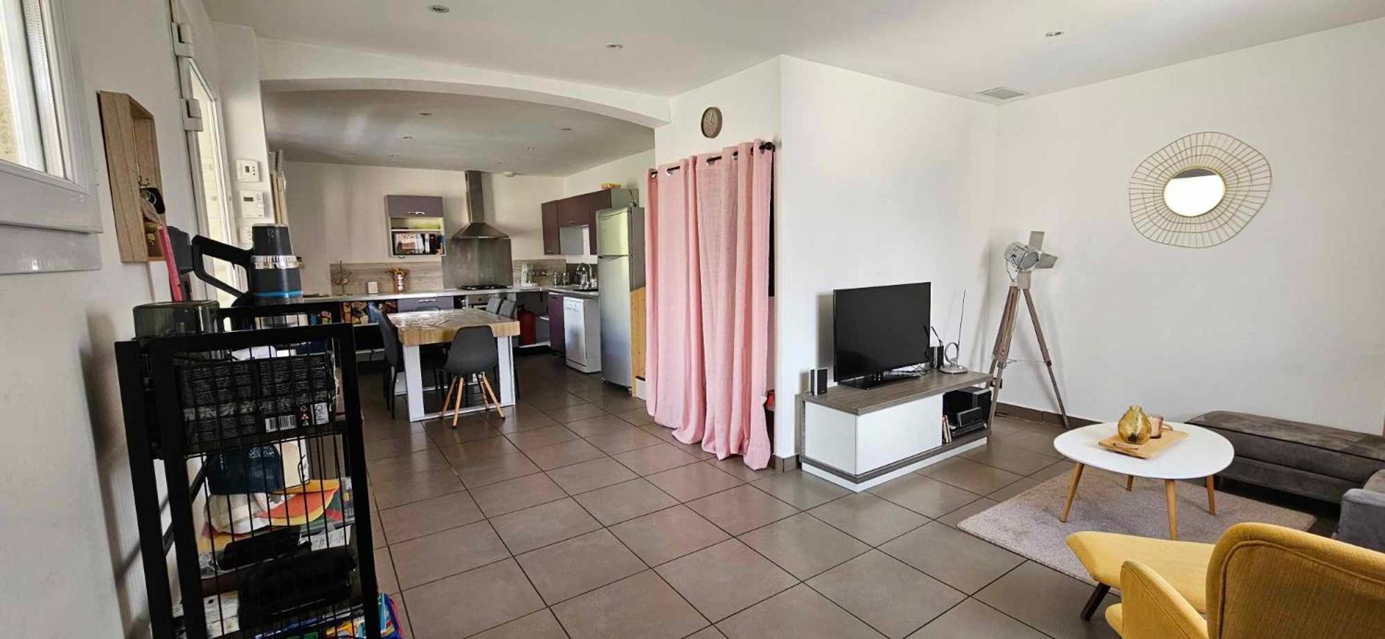 Appartement Dans Notre Maison Domessin Eksteriør bilde